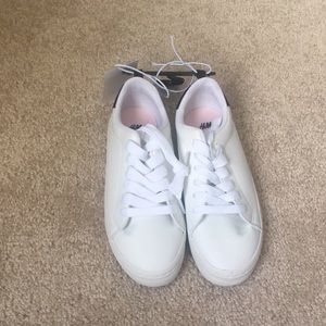H&M Girls’ White Sneakers Size 2